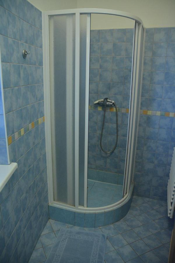 Penzion Ve Vezi Bohumin Luaran gambar